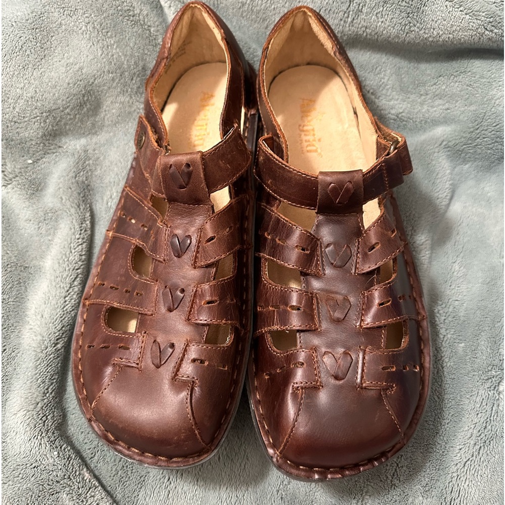 Women’s Pesca Tawny Sandal alegria shoes